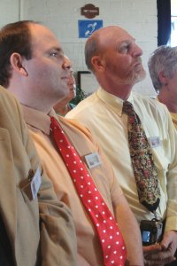 Publiek tijdens de opening van Kleinschalig 2008.